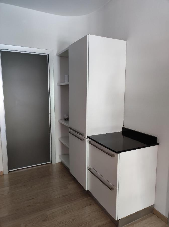 Qu4Ttro Lejlighed Riva del Garda Eksteriør billede